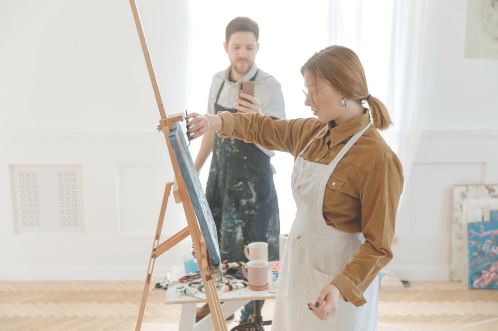 Atelier de dessin d'anatomie avec modèle vivant